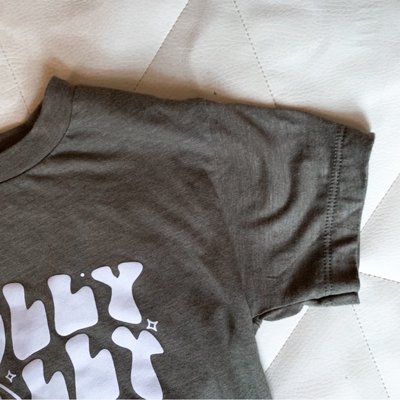 Portage & Main 🇨🇦 • Holiday Tee - Picture 4 of 6